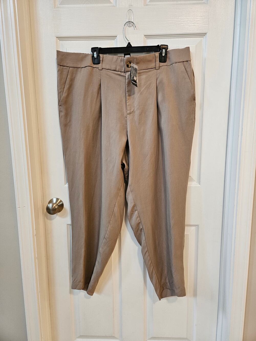 Torrid Linen Blend Tapered Pants Size 20 NWT Beige Pull On Flat Front